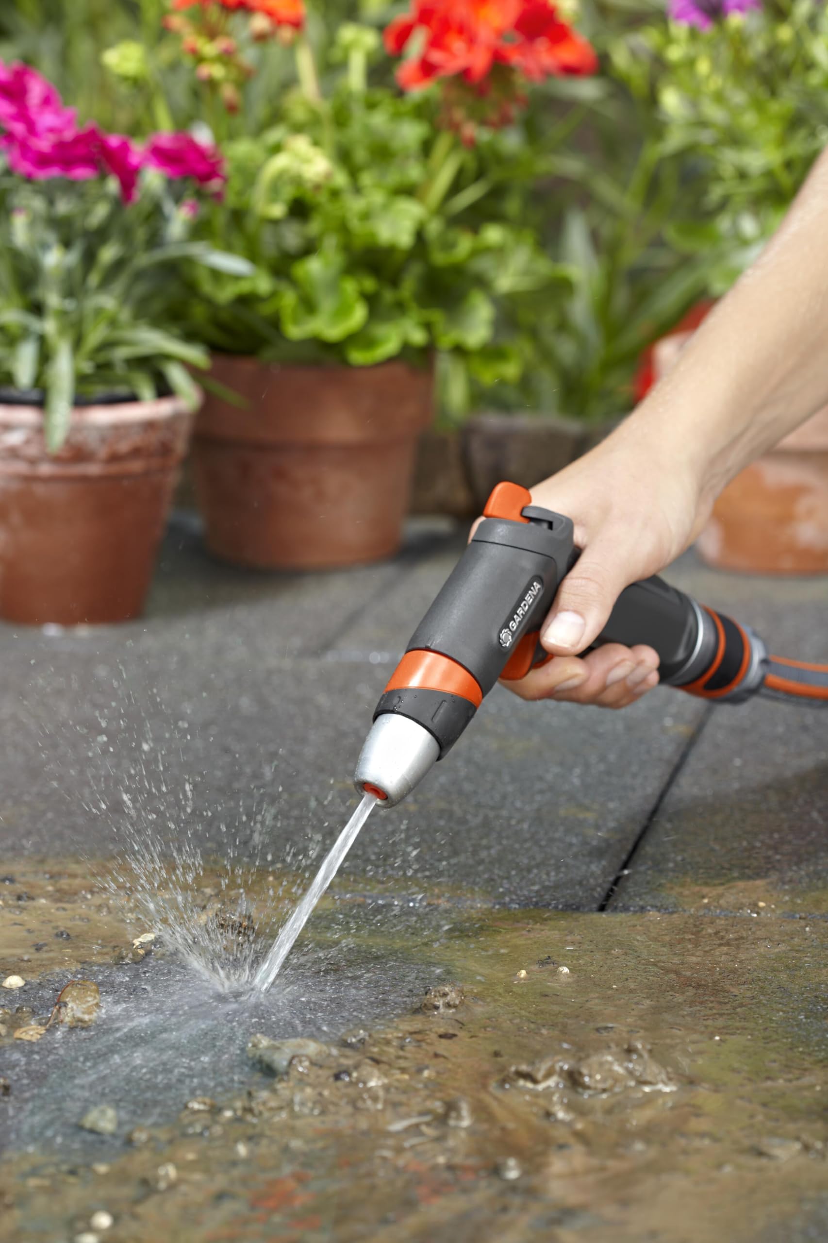 gardena-premium-reinigungsspritze-18305-20-mit-impulsausl-ser-und-dauerarretieru image 8