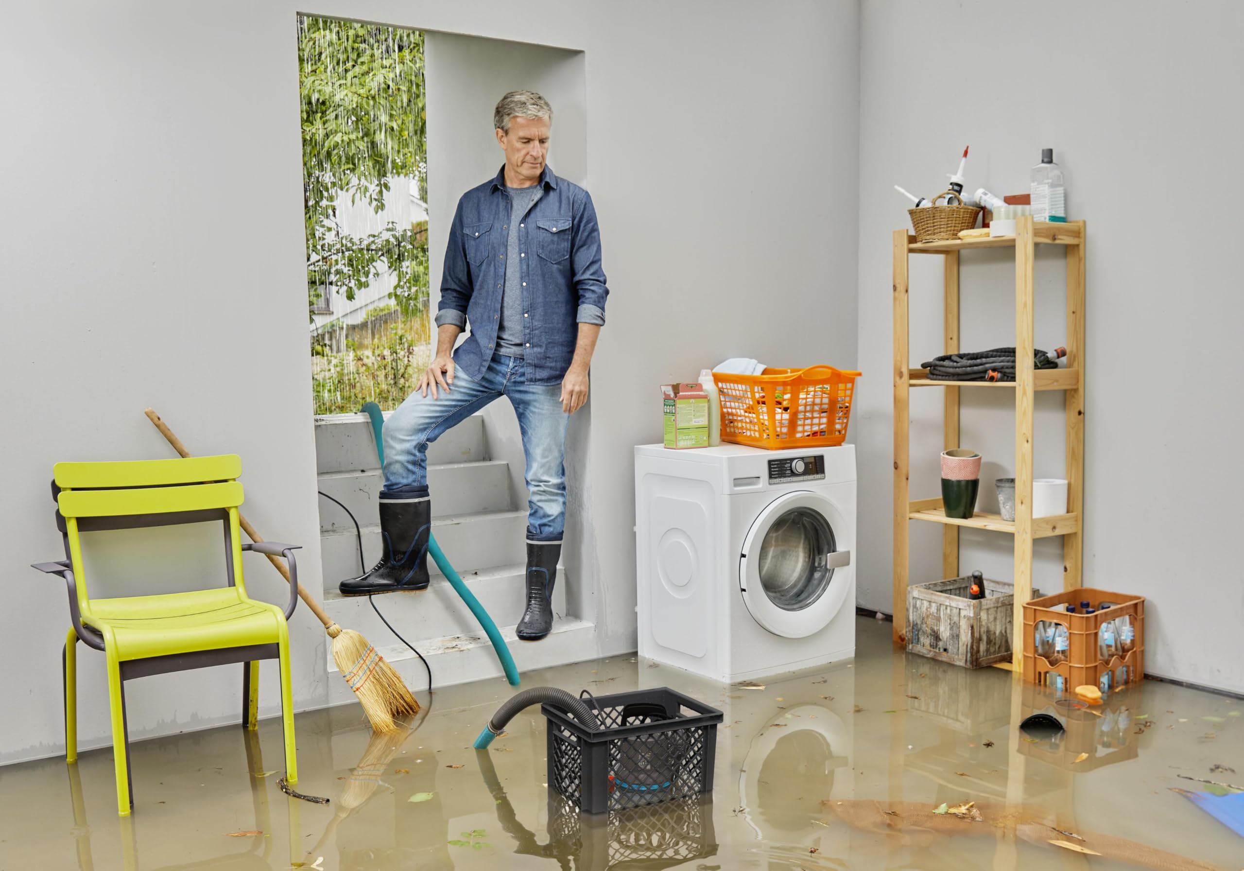 gardena-hochwasser-set-9000-9041-20-schmutzwasser-tauchpumpe-9000-l-h-mit-filter image 2