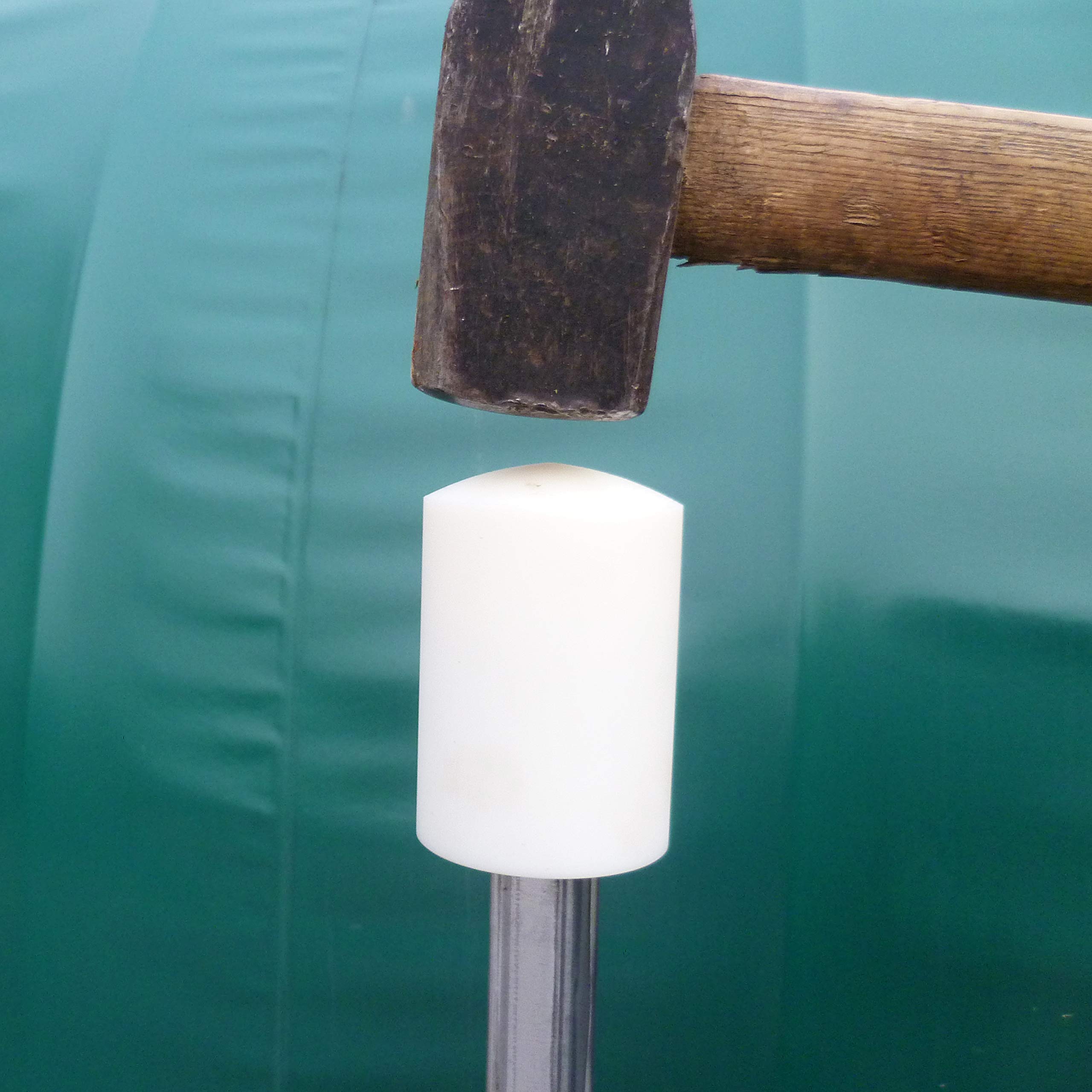 aquagart-einschlaghilfe-f-r-z-profil-zaunpfosten-sustamid-6-spezialkunststoff image 5