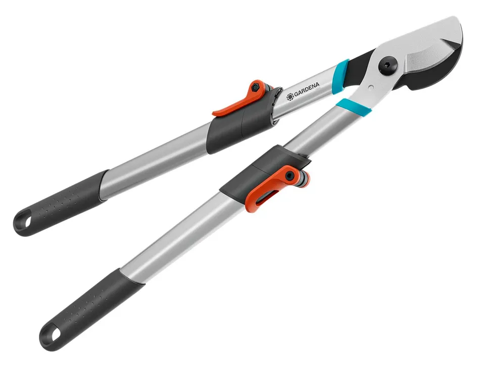gardena-telecut-basic-teleskop-astschere-f-r-frisches-holz-bis-42-mm image 1