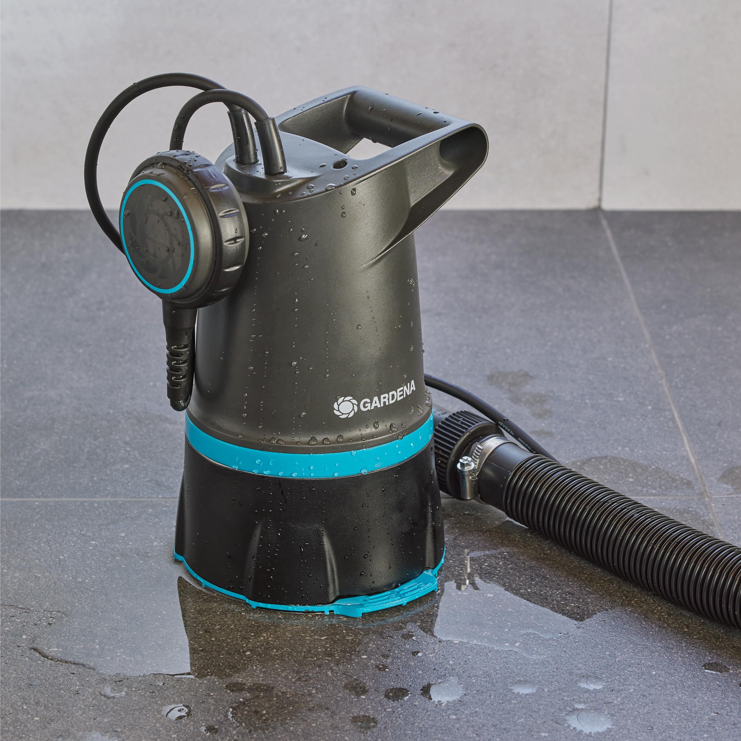 gardena-hochwasserschutz-set-20000-basic-9019-47-tauchpumpe-mit-schlauch-und-fil image 7