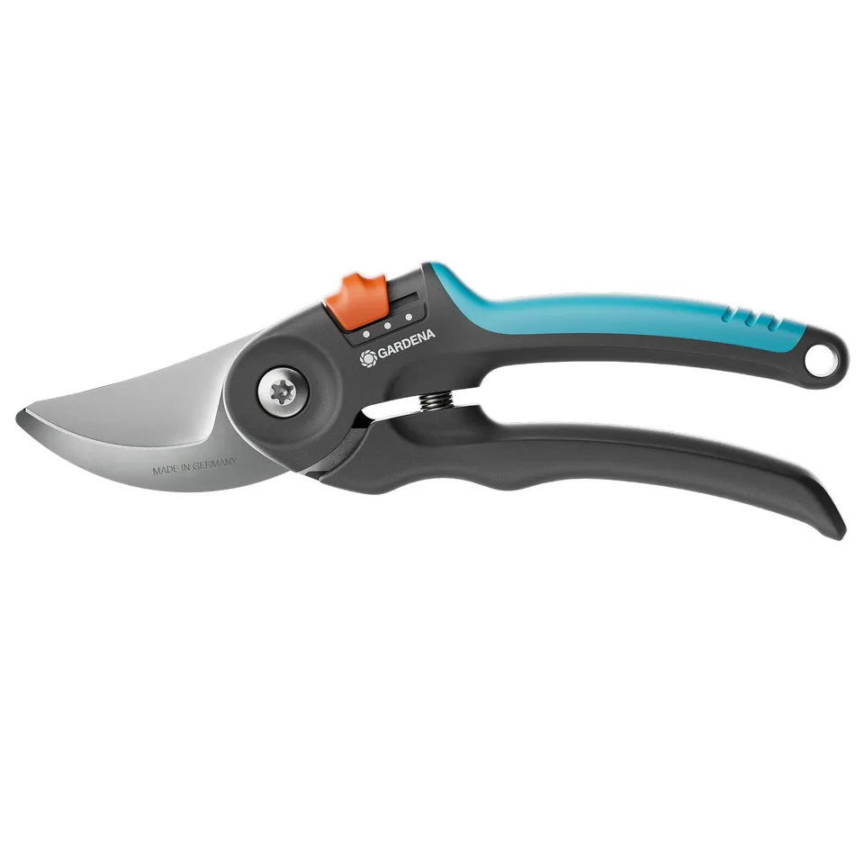 gardena-premiumcut-flex-gartenschere-bypass-24-mm-12242-20 image 1