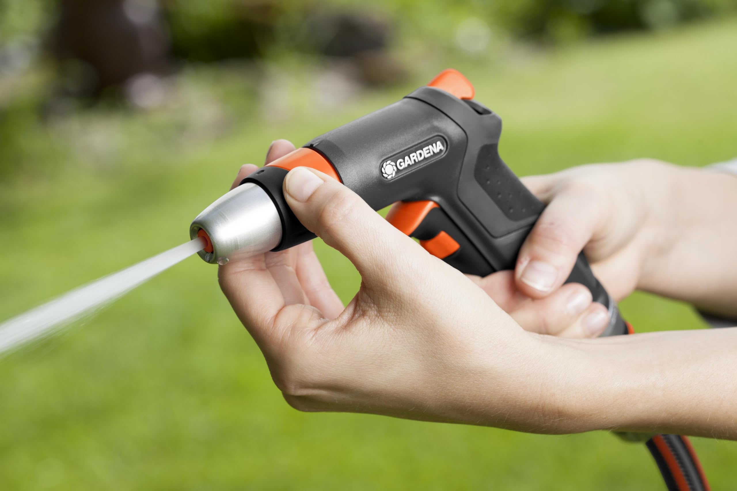gardena-premium-reinigungsspritze-18305-20-mit-impulsausl-ser-und-dauerarretieru image 3