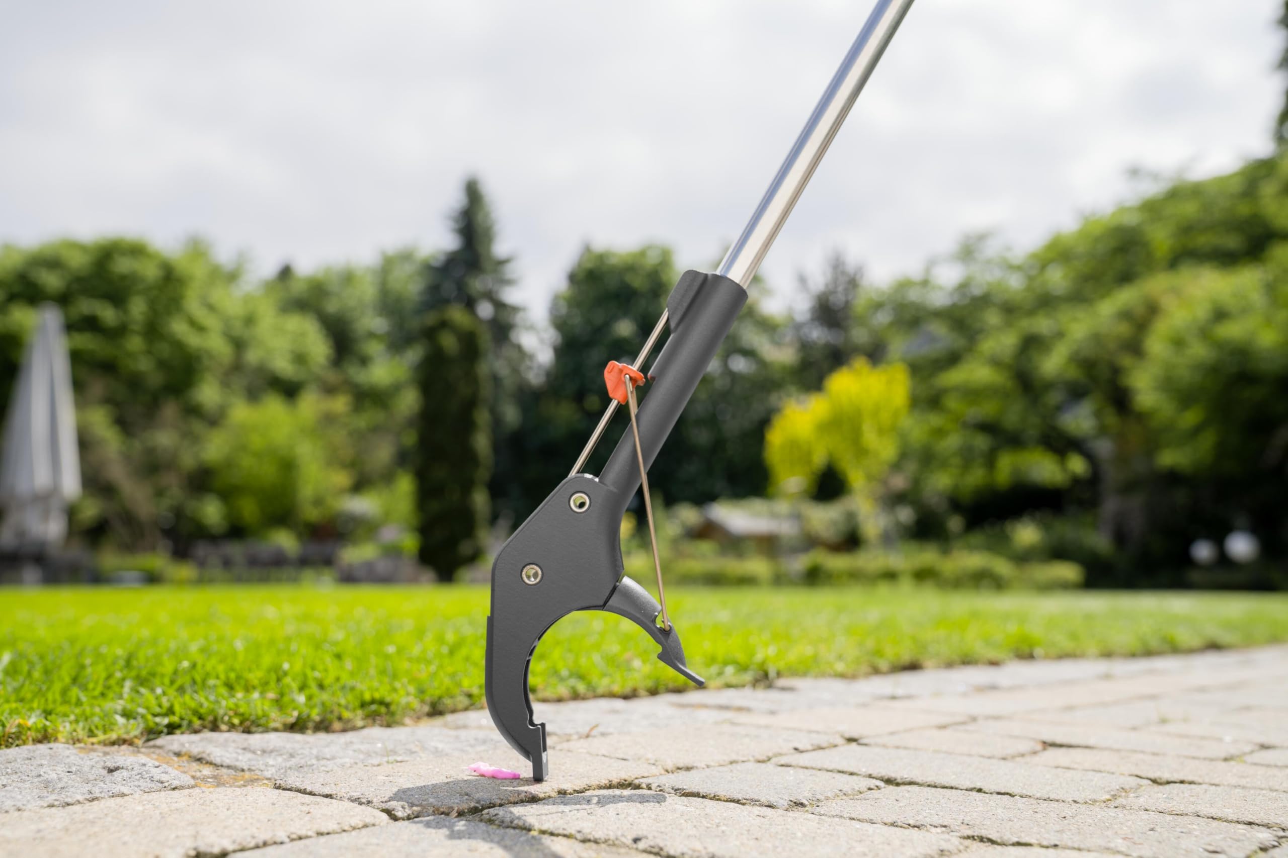 gardena-greifer-4-in-1-11700-88-greifzange-mit-pickspie-und-rechenaufsatz image 3