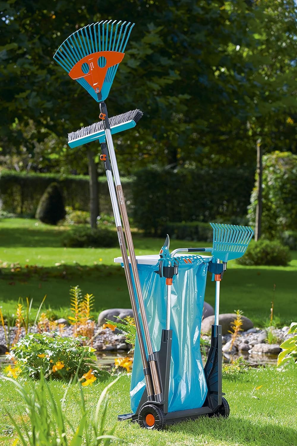 gardena-gartenmobil-232-20-transportwagen-mit-sackkarre-und-m-llsackhalter image 4