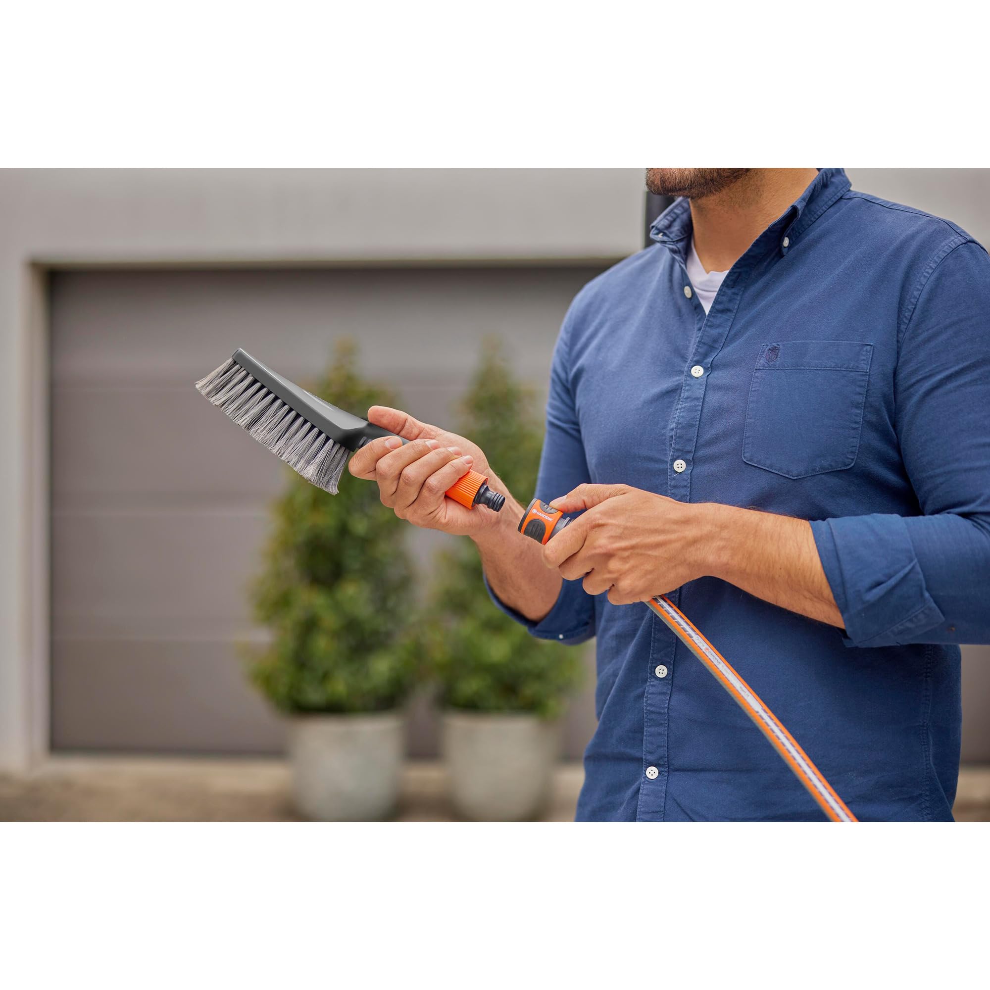 gardena-cleansystem-wasch-set-mit-handb-rste-m-soft-18863-20 image 5