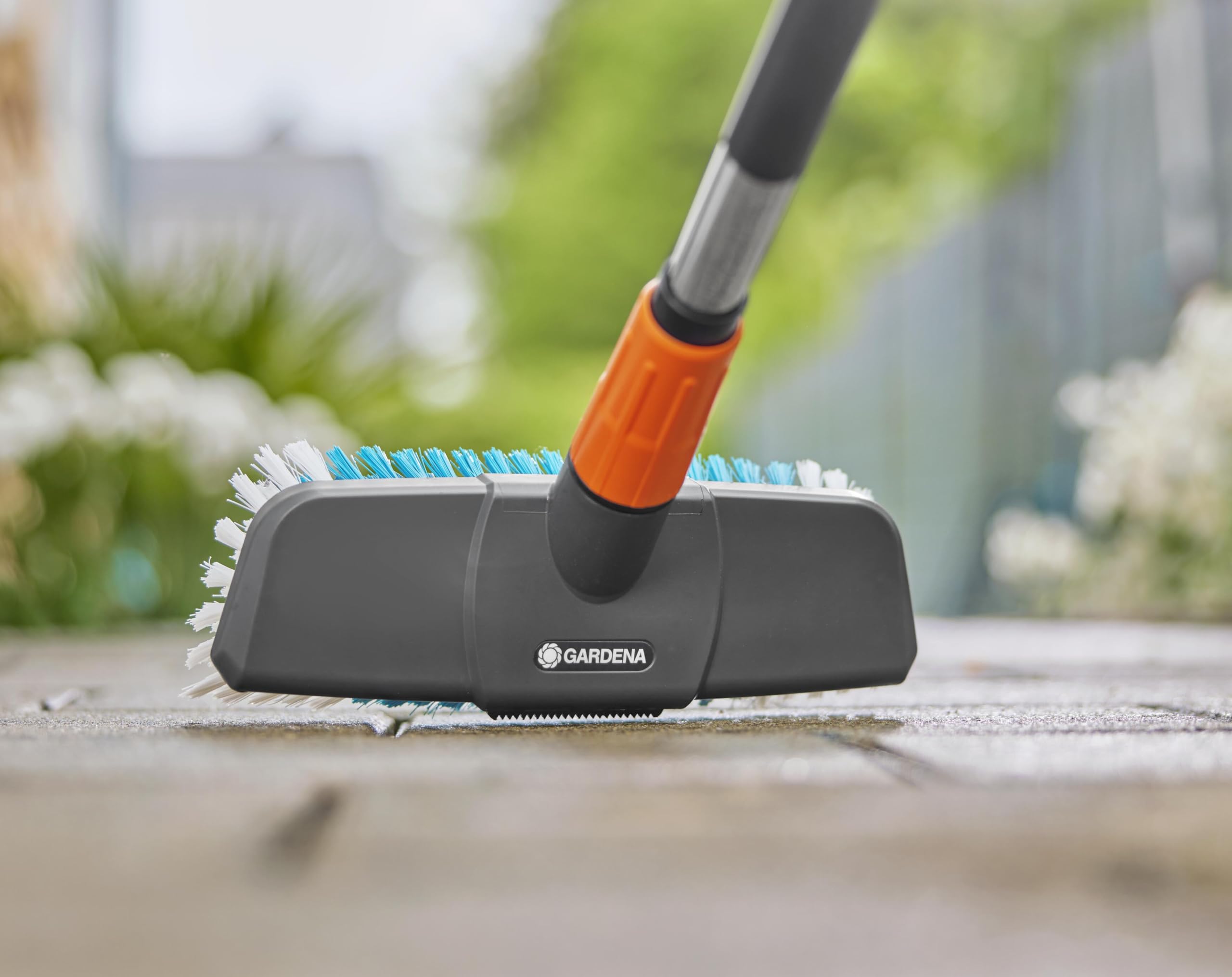 gardena-cleansystem-stielb-rste-hard-18816-20-harte-b-rste-f-r-au-enfl-chen image 2