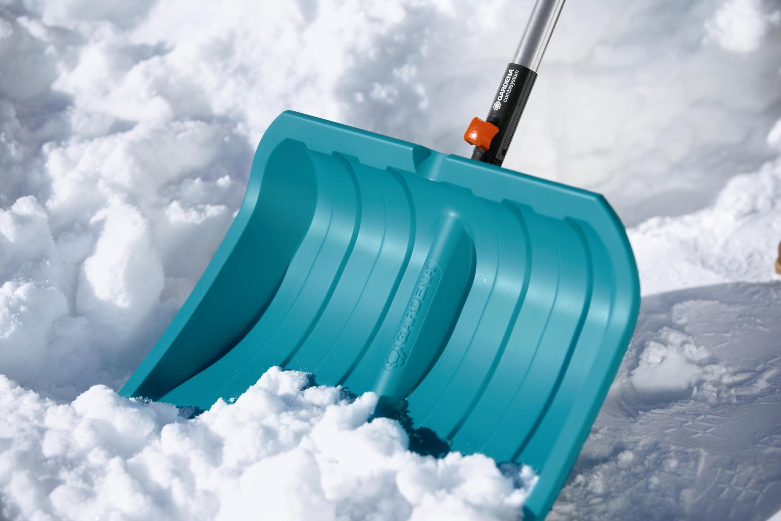 gardena-combisystem-schneeschieber-es-50-schneeschaufel-50-cm-mit-edelstahlkante image 3
