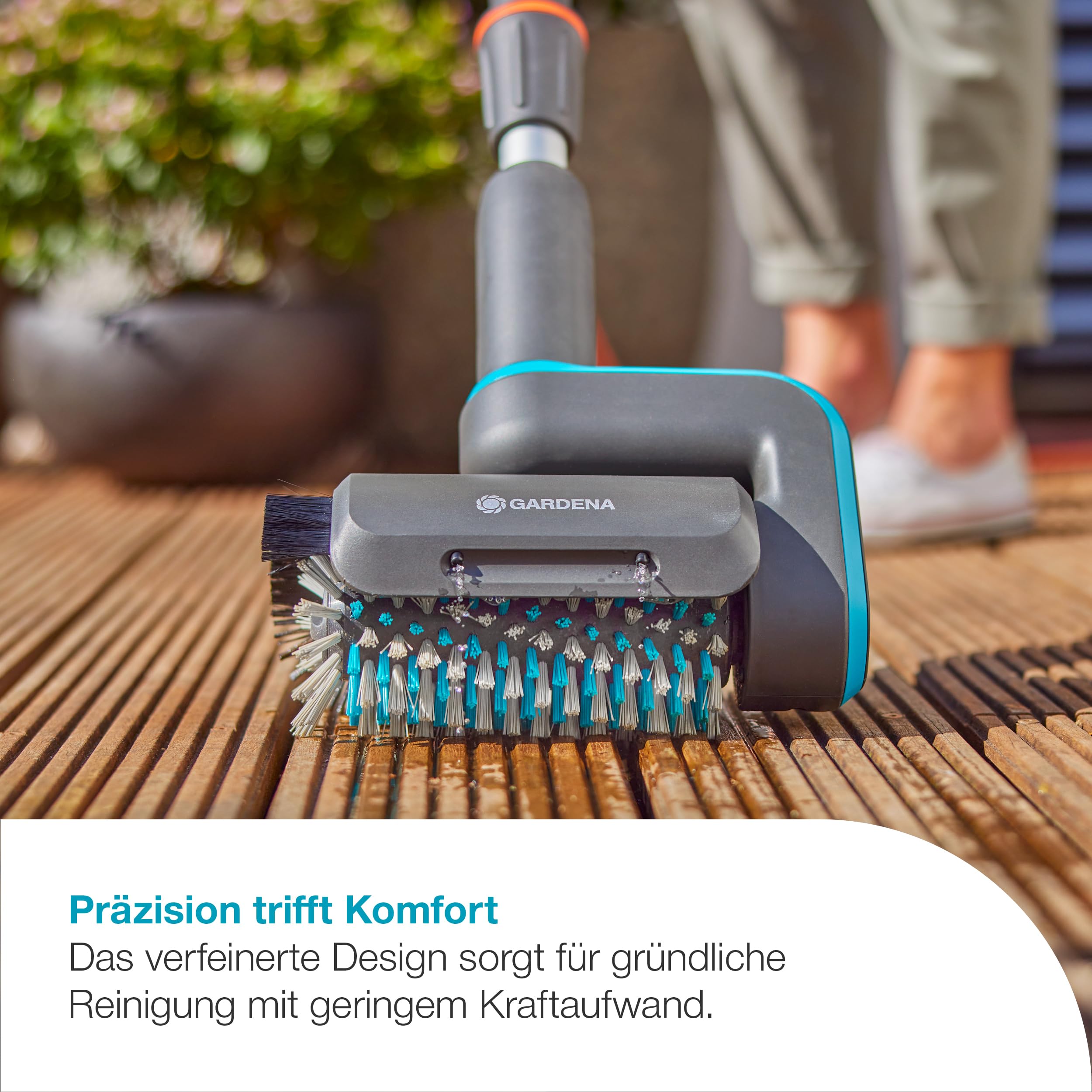 gardena-aquabrush-universal-04-18v-p4a-ready-to-use-set-akku-multi-reiniger image 4
