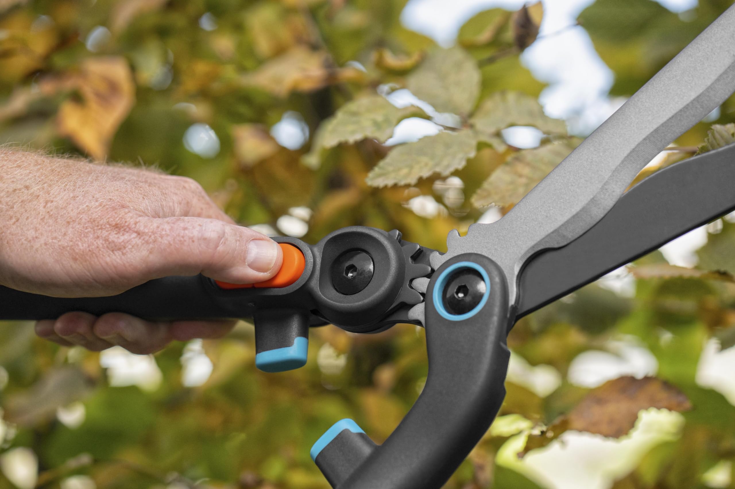 gardena-heckenschere-2in1-energycut-23-cm-mit-getriebe image 4