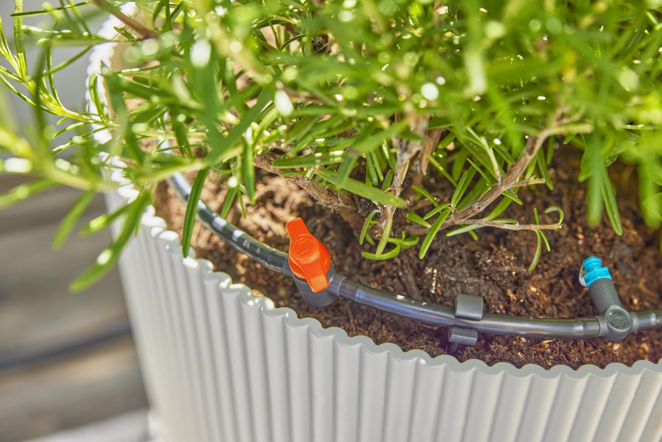 gardena-micro-drip-system-terrasse-starter-set-13400-20-f-r-30-pflanzen image 7