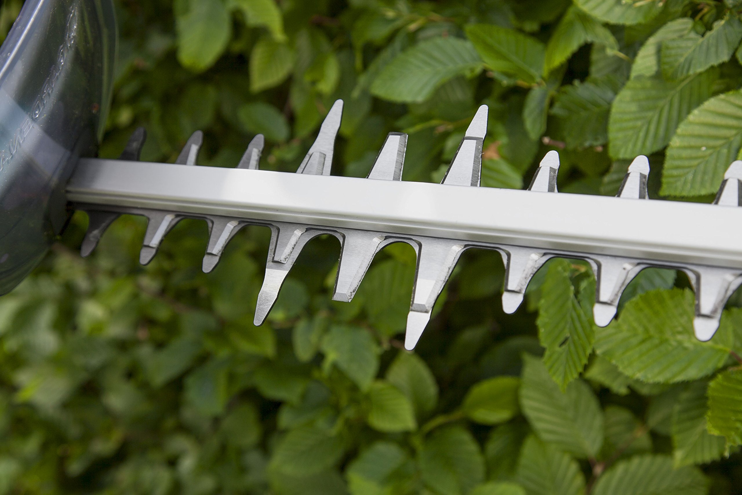 gardena-elektro-heckenschere-powercut-700-65-9835-20-mit-65-cm-messer image 5